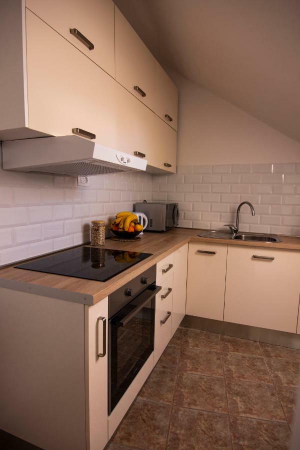 Ferienwohnung Lipa Split Exterior foto